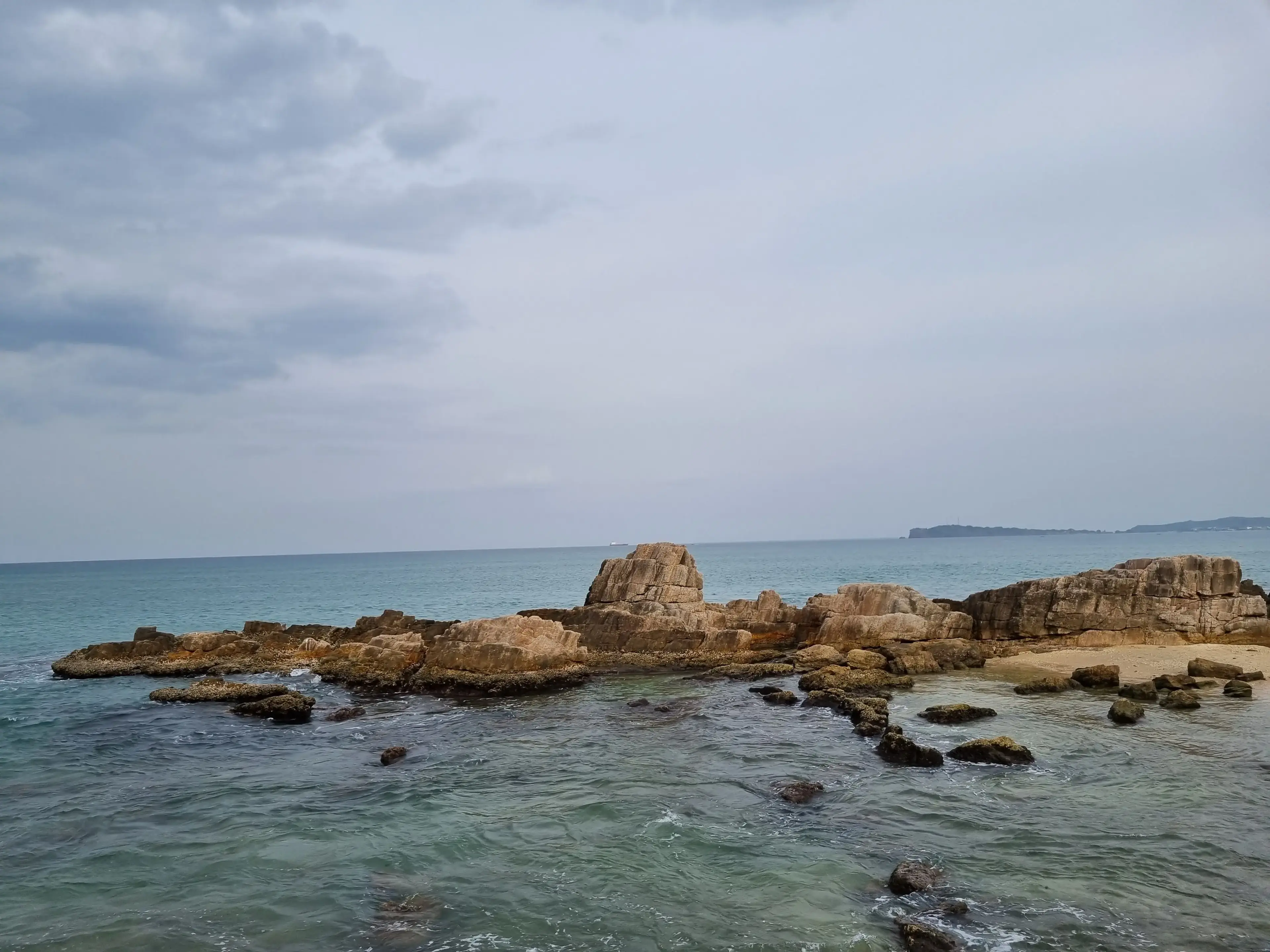 Trincomalee beach Photo 7